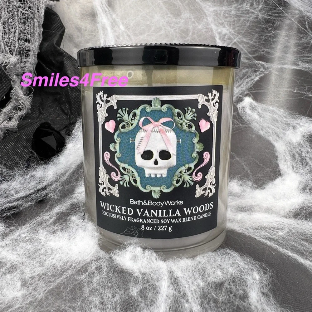 Bath & Body Works Wicked Vanilla‎ Woods Halloween 2025 Single Wick Candle Skull